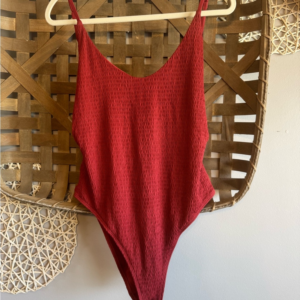 Aerie one piece low cut side / open back one piece swimsuit!